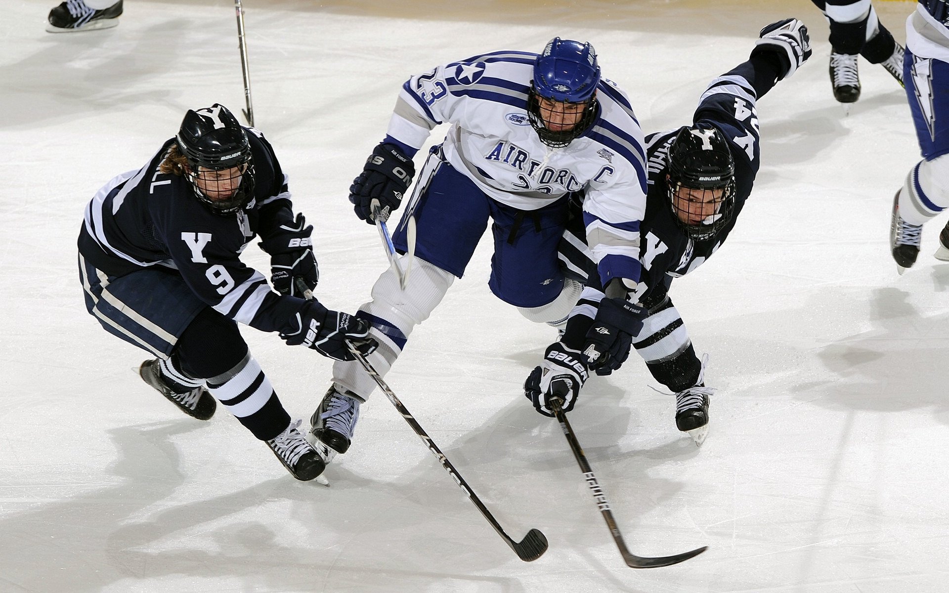 别高兴太早！青岛海牛1-0武汉三镇还没上岸，谨防北京国安故意放水